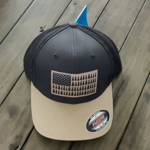 Columbia Mesh Ballcap (S/M)